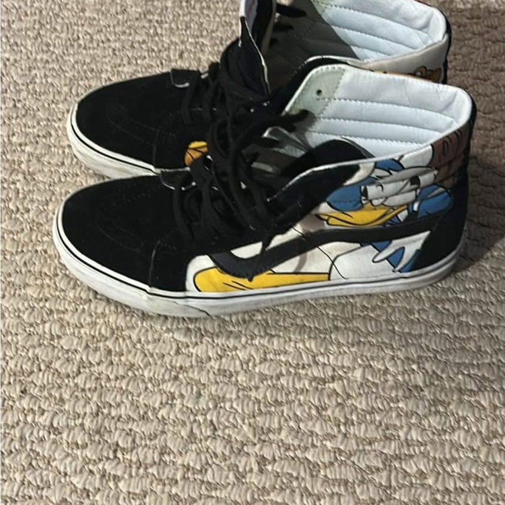 Vans Disney Men’s Size 9.5 Great Condition